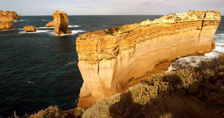 Loch Ard Gorge – Port Campbell